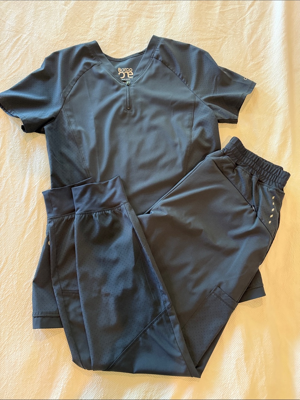 Barco One Women's Dark Grey Jogger Scrub Set